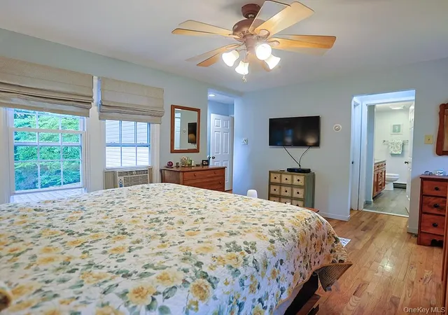Photo 3 of Single family home for sale at 1215 Route 211 W, Mount Hope, NY 10940 | MLS# 1035791 | Listing updated on 2026-09-10