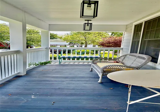 Photo 3 of Single family home for sale at 675 King Ave, New York, NY 10464 | MLS# 1035845 | Listing updated on 2026-09-12