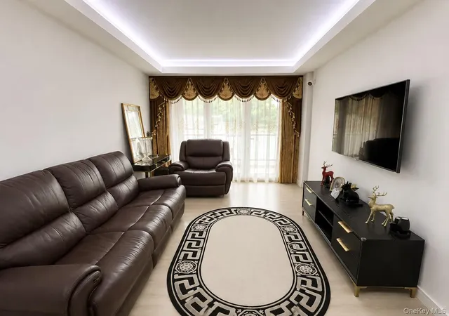 Photo 3 of Condo for sale at 158-16 79th Avenue, New York, NY 11366 | MLS# 1035869 | Listing updated on 2026-09-19
