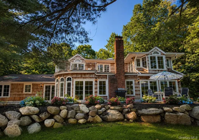 Photo 2 of Single family home for sale at 1846 Muttontown Rd, Oyster Bay, NY 11791 | MLS# 1036241 | Listing updated on 2026-09-13