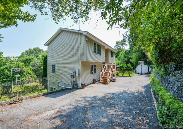 Photo 2 of Single family home for sale at 19 Dowd St, Haverstraw, NY 10927 | MLS# 1036608 | Listing updated on 2026-09-30