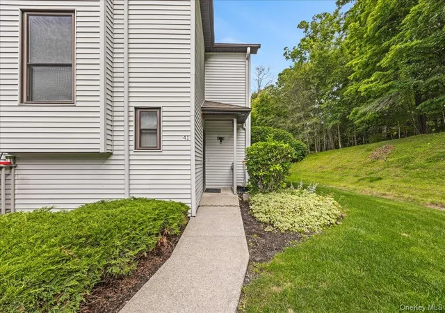 Photo 3 of Condo for sale at 41 Aldo Ct, Monroe, NY 10950 | MLS# 1036720 | Listing updated on 2026-09-28