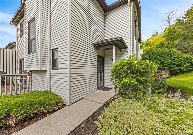 Photo 4 of Condo for sale at 41 Aldo Ct, Monroe, NY 10950 | MLS# 1036720 | Listing updated on 2026-09-28