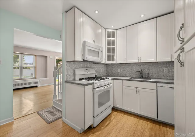 Photo 3 of Sale Pending at 163 Buffalo Ave, Babylon, NY 11757 | MLS# 1036764 | Listing updated on 2026-09-29