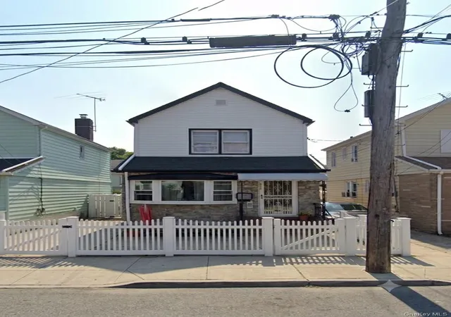 Photo 1 of Single family home for sale at 92 10 212th Place, New York, NY 11428 | MLS# 1036805 | Listing updated on 2026-10-03