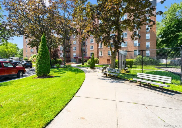 Listing Photo 2 - Condo for sale in building located at 209-15 18Th Ave, New York, NY 11360 - Unit #3D