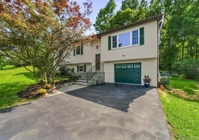 Photo 1 of Single family home for sale at 24 Bell Air Ln, Wappinger, NY 12590 | MLS# 1036875 | Listing updated on 2026-09-11