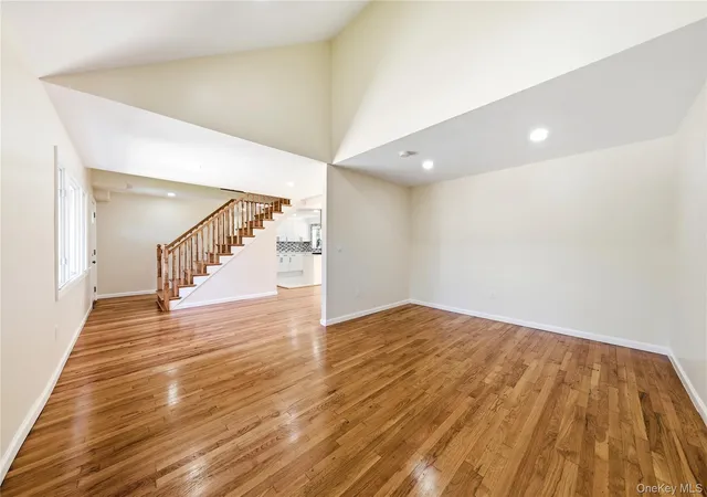 Photo 3 of Single family home for sale at 930 Park Dr, Hempstead, NY 11793 | MLS# 1036936 | Listing updated on 2026-10-10