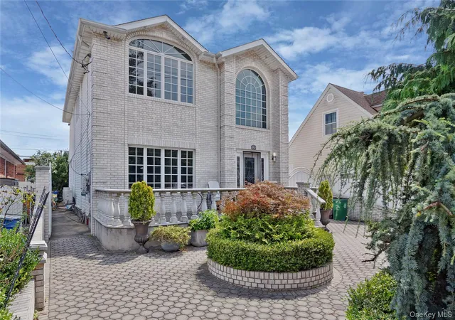 Photo 1 of Single family home for sale at 158 23 92nd Street, New York, NY 11414 | MLS# 1037044 | Listing updated on 2026-10-08