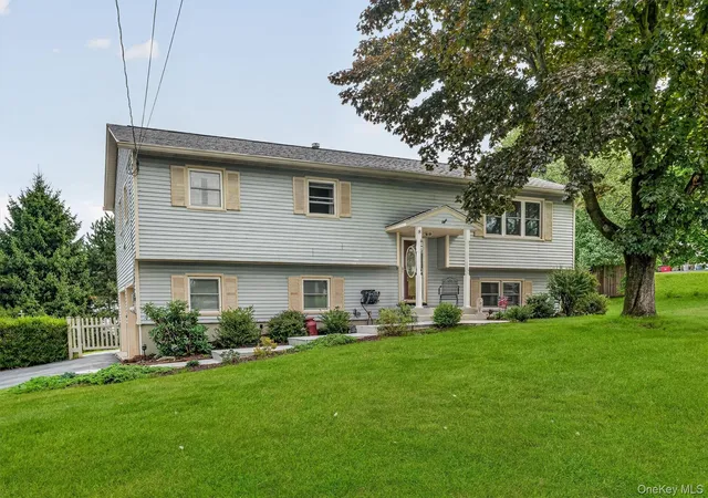 Photo 2 of Sale Pending at 8 Comfort Rd, Middletown, NY 10941 | MLS# 1037221 | Listing updated on 2026-09-09