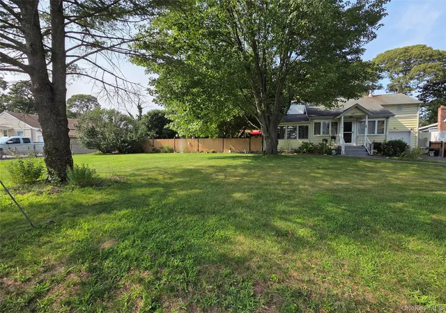 Photo 2 of Single family home for sale at 33 Elmwood Ave, Brookhaven, NY 11784 | MLS# 1037464 | Listing updated on 2026-09-19