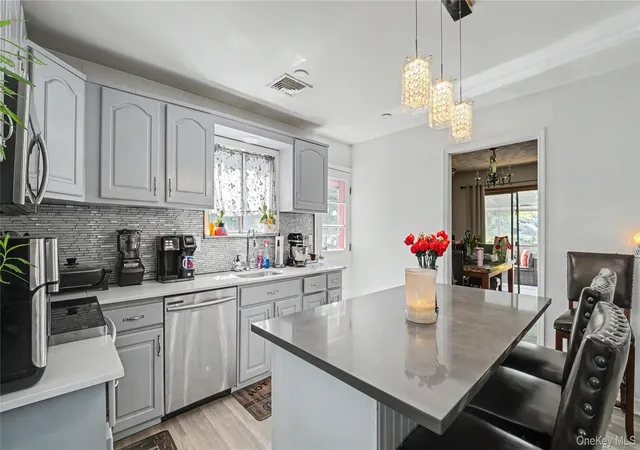 Photo 3 of Single family home for sale at 97 Old Rd, Kent, NY 10509 | MLS# 1037538 | Listing updated on 2026-09-21