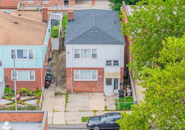 Photo 2 of House for sale at 3644 170th Street, New York, NY 11358 | MLS# 1037612 | Listing updated on 2026-10-28