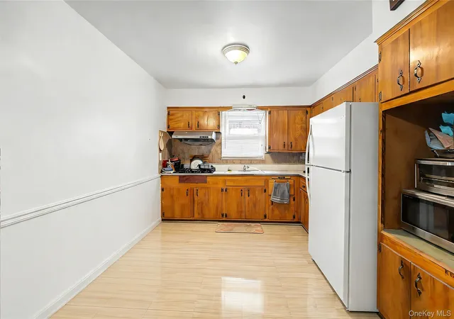Photo 4 of House for sale at 3644 170th Street, New York, NY 11358 | MLS# 1037612 | Listing updated on 2026-10-28