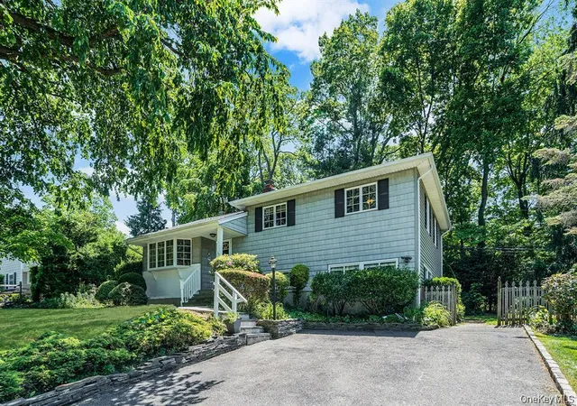 Photo 1 of Single family home for sale at 34 Gristmill Ln, Huntington, NY 11743 | MLS# 1037824 | Listing updated on 2026-10-09