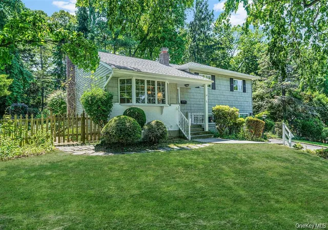 Photo 3 of Single family home for sale at 34 Gristmill Ln, Huntington, NY 11743 | MLS# 1037824 | Listing updated on 2026-10-09