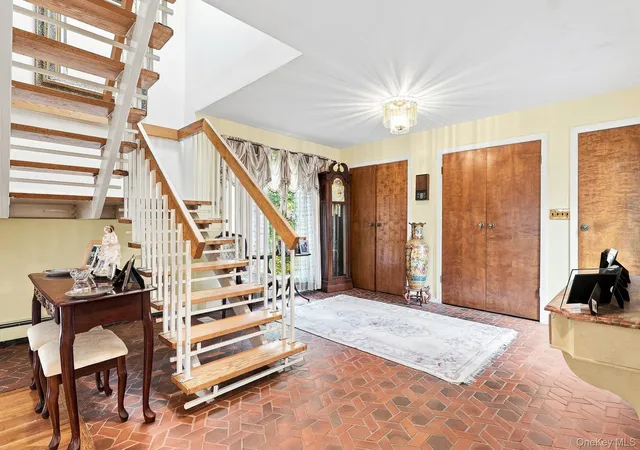 Photo 3 of Sale Pending at 444 West St, Harrison, NY 10528 | MLS# 1037920 | Listing updated on 2026-09-11