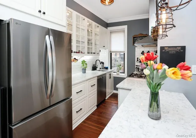 Photo 4 of House for sale at 24-65 38th Street #10C, New York, NY 11103 | MLS# 1038310 | Listing updated on 2026-09-15