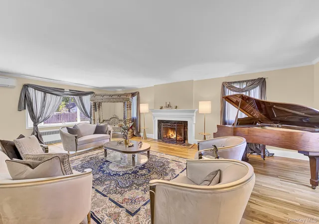 Photo 2 of Single family home for sale at 64 E Roe Blvd, Brookhaven, NY 11788 | MLS# 1038560 | Listing updated on 2026-09-14