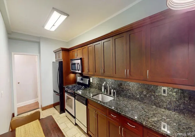 Photo 4 of House for sale at 48-18 44th Street #1C, New York, NY 11377 | MLS# 1038620 | Listing updated on 2026-10-09