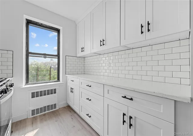Listing Photo 2 - Condo for sale in building located at 37-26 87Th St, New York, NY 11372 - Unit #5F