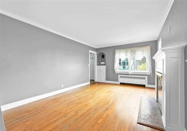 Photo 4 of Sale Pending at 35 Mayfair Ave, Hempstead, NY 11552 | MLS# 1038755 | Listing updated on 2026-09-11