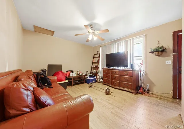 Photo 4 of Sale Pending at 290 1st Street, Yonkers, NY 10704 | MLS# 1038781 | Listing updated on 2026-09-09