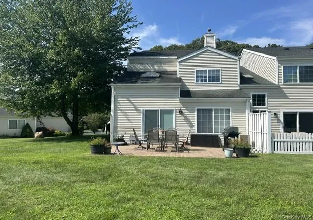 Photo 2 of Condo for sale at 104 Owls Nest Ct, Brookhaven, NY 11949 | MLS# 1038860 | Listing updated on 2026-09-15