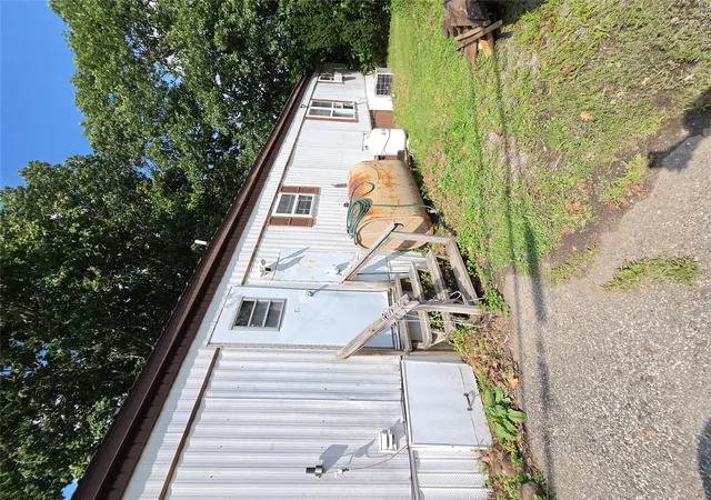 Photo 2 of Manufactured home for sale at 9 Rivercrest Rd #22, Highlands, NY 10928 | MLS# 1038916 | Listing updated on 2026-09-11