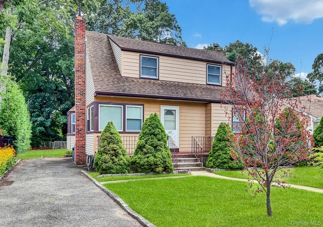 Photo 1 of Sale Pending at 127 Decker Ave, Hempstead, NY 11566 | MLS# 1038942 | Listing updated on 2026-09-10