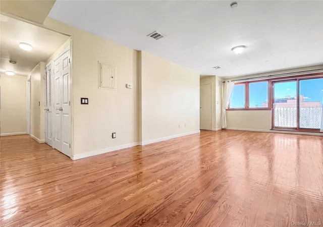 Photo 3 of Condo for sale at 339 Ave P #6B, New York, NY 11204 | MLS# 1039067 | Listing updated on 2026-09-13