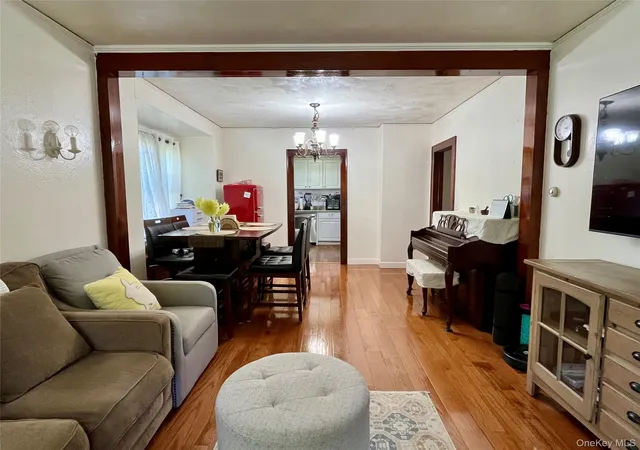 Photo 4 of Single family home for sale at 11 Rose Pl, Woodbury, NY 10917 | MLS# 1039240 | Listing updated on 2026-09-15