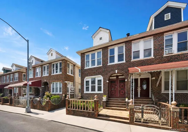 Photo 3 of Sale Pending at 138 E 92nd Street, New York, NY 11212 | MLS# 1039318 | Listing updated on 2026-09-14