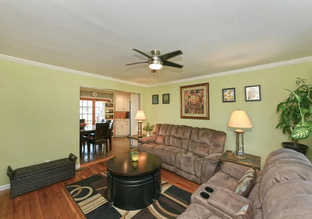 Photo 4 of Sale Pending at 108 Connecticut Ave, Oyster Bay, NY 11758 | MLS# 1039341 | Listing updated on 2026-09-25