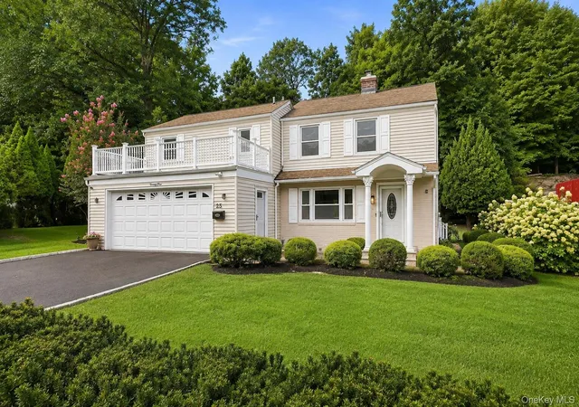 Photo 1 of Single family home for sale at 25 Greenvale Cir, Greenburgh, NY 10607 | MLS# 1039523 | Listing updated on 2026-09-15