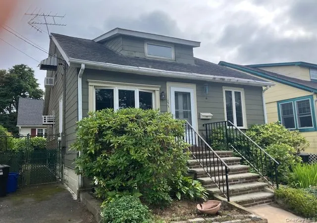 Photo 2 of Single family home for sale at 233 8th Avenue, Oyster Bay, NY 11579 | MLS# 1039720 | Listing updated on 2026-09-12