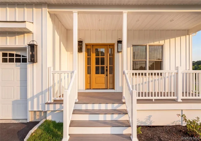 Photo 2 of Single family home for sale at 100 Bieselin Rd, Brookhaven, NY 11713 | MLS# 1039944 | Listing updated on 2026-09-13