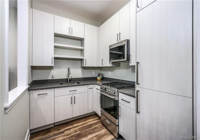 Photo 3 of Condo for sale at 20 Whippoorwill Rd E, North Castle, NY 10504 | MLS# 1040116 | Listing updated on 2026-09-14