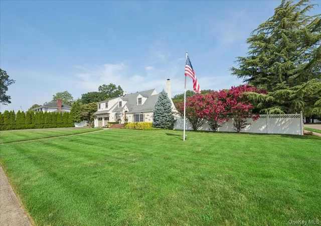 Photo 3 of Single family home for sale at 34 Albemarle Rd, North Hempstead, NY 11590 | MLS# 1040255 | Listing updated on 2026-09-10