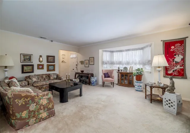 Photo 3 of Sale Pending at 36 Wellsboro Rd, Hempstead, NY 11580 | MLS# 1040327 | Listing updated on 2026-09-11