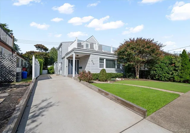 Photo 2 of Multi family home for sale at 845 E Walnut St, Long Beach, NY 11561 | MLS# 1040378 | Listing updated on 2026-09-14