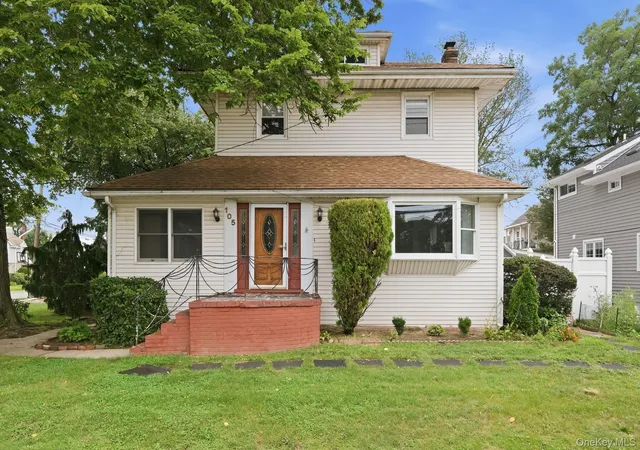 Photo 2 of Single family home for sale at 105 N Corona Ave, Hempstead, NY 11580 | MLS# 1040624 | Listing updated on 2026-09-22