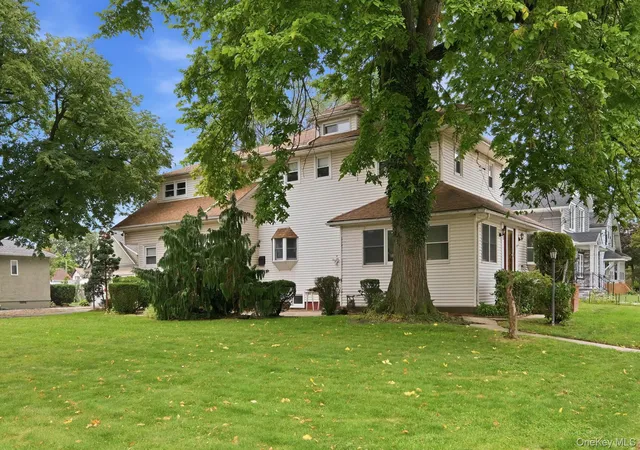 Photo 3 of Single family home for sale at 105 N Corona Ave, Hempstead, NY 11580 | MLS# 1040624 | Listing updated on 2026-09-22