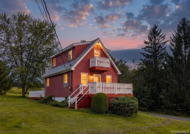 Photo 3 of Single family home for sale at 332 Bernas Rd, Cochecton, NY 12726 | MLS# 1040633 | Listing updated on 2026-09-10