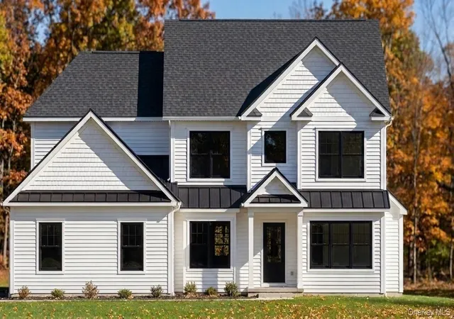 Photo 3 of Single family home for sale at 1 Fieldstone Ln, Minisink, NY 10998 | MLS# 1040755 | Listing updated on 2026-09-23