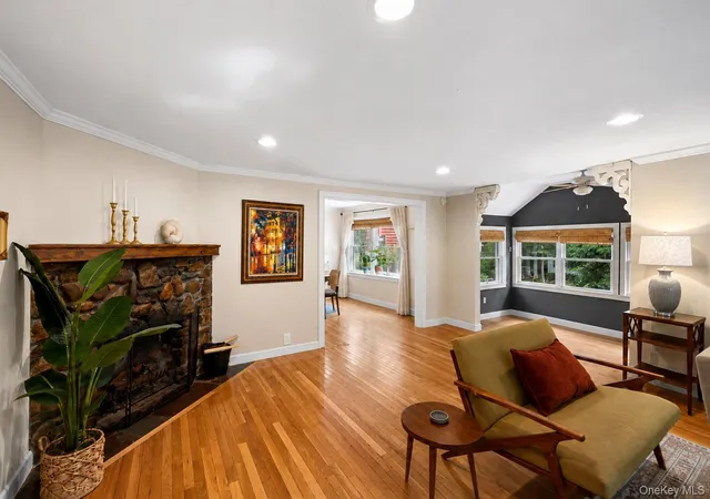 Photo 3 of Single family home for sale at 18 Walnut Ave, Brookhaven, NY 11733 | MLS# 1041938 | Listing updated on 2026-09-18