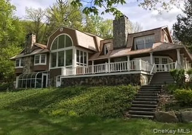 Photo 2 of Single family home for sale at 12 Lorillard Rd, Tuxedo, NY 10987 | MLS# 1042061 | Listing updated on 2026-09-25
