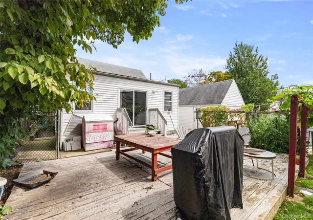 Photo 3 of Single family home for sale at 236 Dogwood Ave, Hempstead, NY 11010 | MLS# 1042284 | Listing updated on 2026-09-15