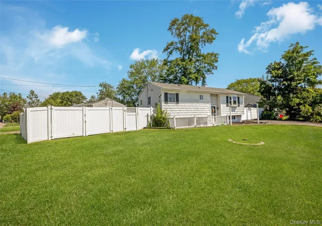 Photo 3 of Single family home for sale at 2401 Wave Ave, Brookhaven, NY 11763 | MLS# 1042453 | Listing updated on 2026-09-13