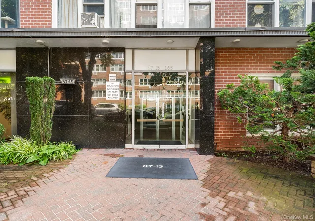 Photo 2 of House for sale at 87-15 165Th St #5E, New York, NY 11432 | MLS# 1042764 | Listing updated on 2026-09-30
